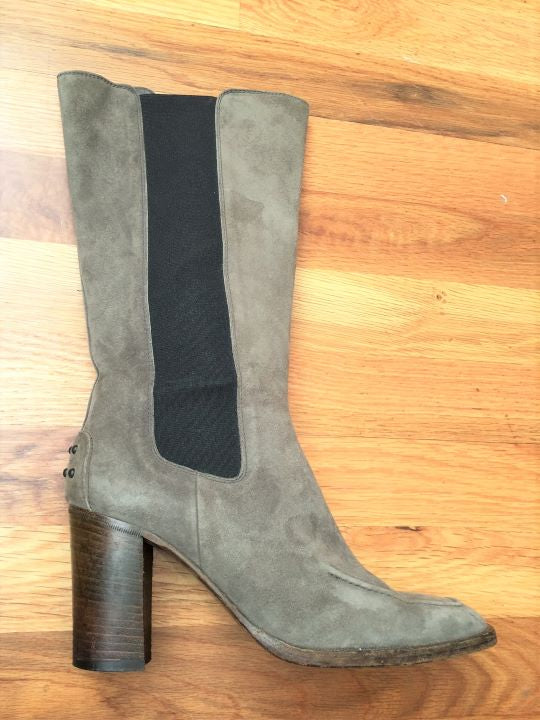 TOD'S Size 7 Olive Gray Suede Boots – FABULUX