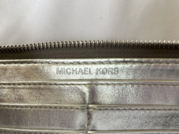 Michael Kors Gray Snakeskin Jet Set Leather Wallet