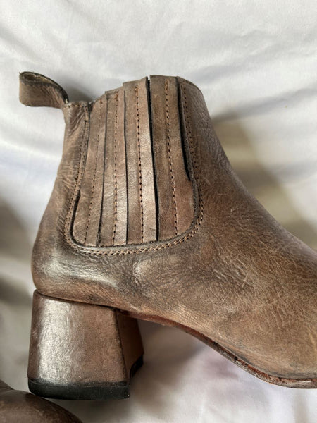 Freebird Size 5.5 - 6 Dane Taupe Leather Bootie