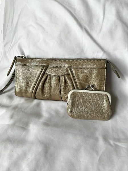 Junior Drake Beige Leather Shimmer Wristlet