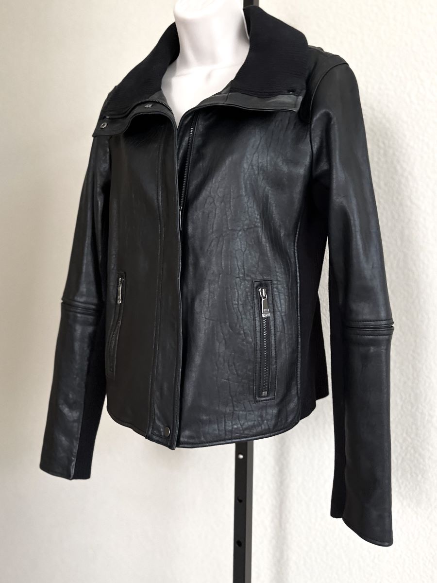 VINCE D'Agneau Size Large Black Leather Jacket
