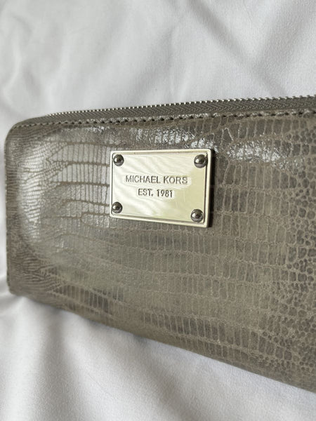 Michael Kors Gray Snakeskin Jet Set Leather Wallet