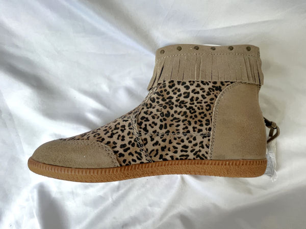 OTBT Size 8.5 Stanton Stone Leopard Print Boot - NEW