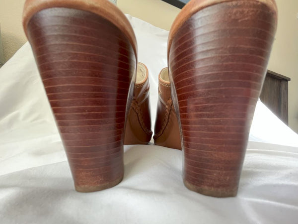 Frye Phoenix Size 10 Brown Clog Mules