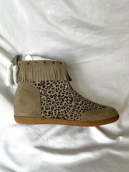 OTBT Size 8.5 Stanton Stone Leopard Print Boot - NEW
