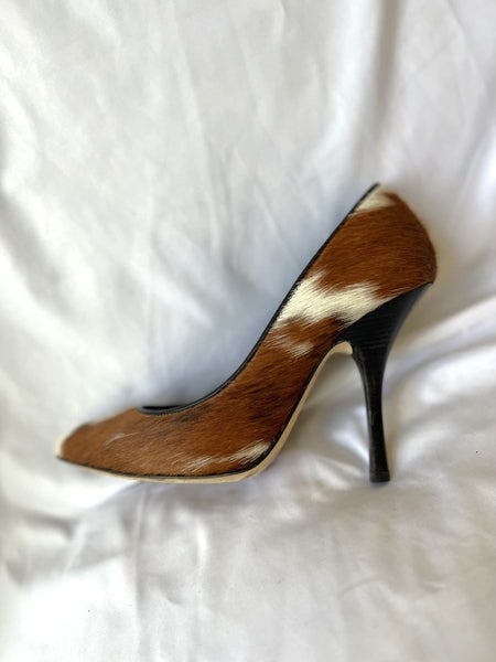 Barney's Size 5.5 Brown and White Calfhair Pumps