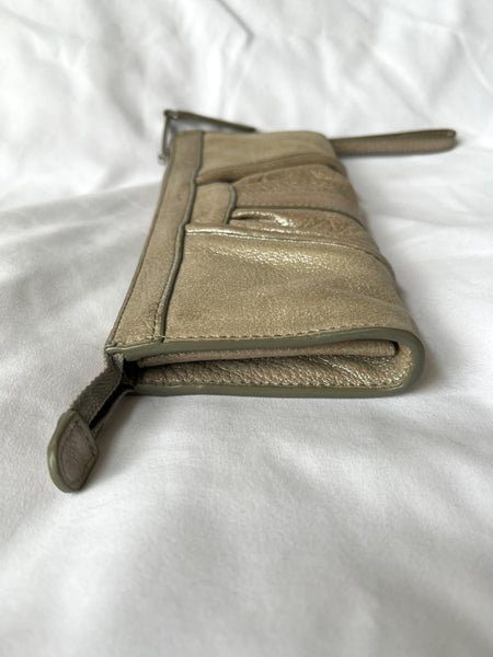 Junior Drake Beige Leather Shimmer Wristlet