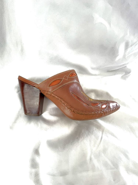 Frye Phoenix Size 10 Brown Clog Mules