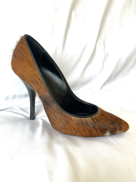 Barney's Size 5.5 Brown and White Calfhair Pumps