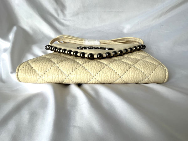 Betsey Johnson NEW Ball and Chain Cream Clutch Wallet