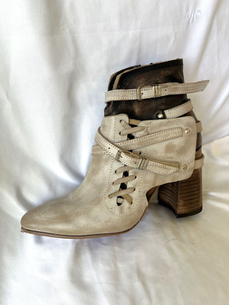 Freebird Jerome Size 9 Beige Ankle Bootie