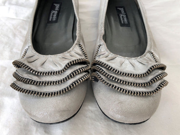 Paul Green Size 7.5 Epic Silver Zipper Flats