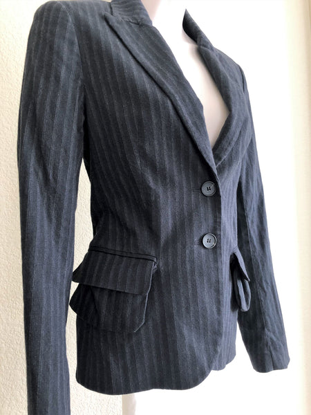 Theory Size 4 Navy Pinstripe Outside Pockets Blazer