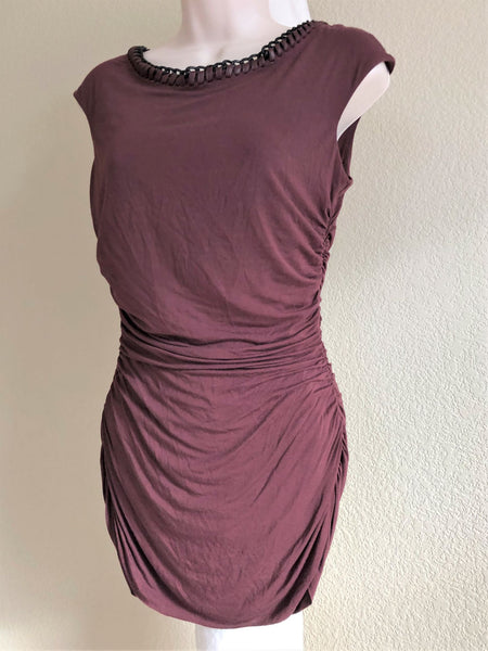 Bailey44 NEW MEDIUM Burgundy Chain Top