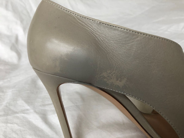 Gianvito Rossi Size 6 Demi Gray Open Toe Pumps