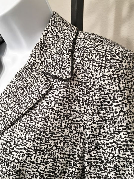 Etcetera Size 6 Black & White Pattern Skirt Suit - CLEARANCE