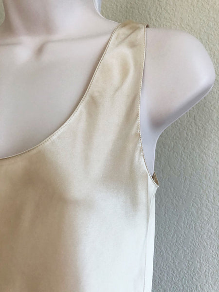 VINCE Size 2 Beige Satin Tank Top