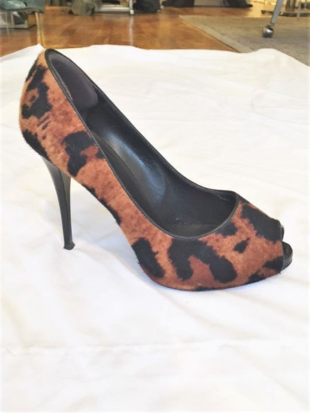 Giuseppe Zanotti Size 7.5 Leopard Pumps