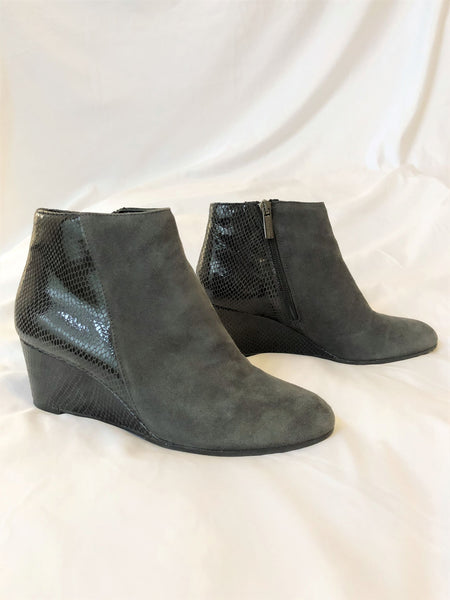 Aquatalia Size 6.5 Gray Leather Wedge Boots