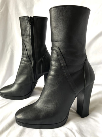 Studio Tomboy Size 6.5 Black Leather Boots - RARE!