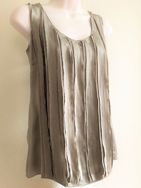 WORTH Size 0 Brown Silk Vertical Pleat Blouse - CLEARANCE
