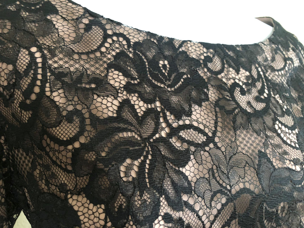 Trina Turk Size 8 Nude Dress with Black Lace Overlay FABULUX Trina Turk Size 8 Nude Dress with Black Lace Overlay FABULUX