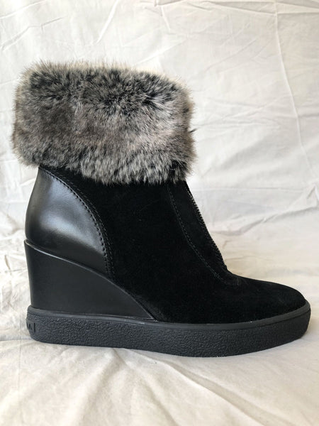 Aquatalia Size 5.5 - 6 NEW Fur Topped Wedge Boots