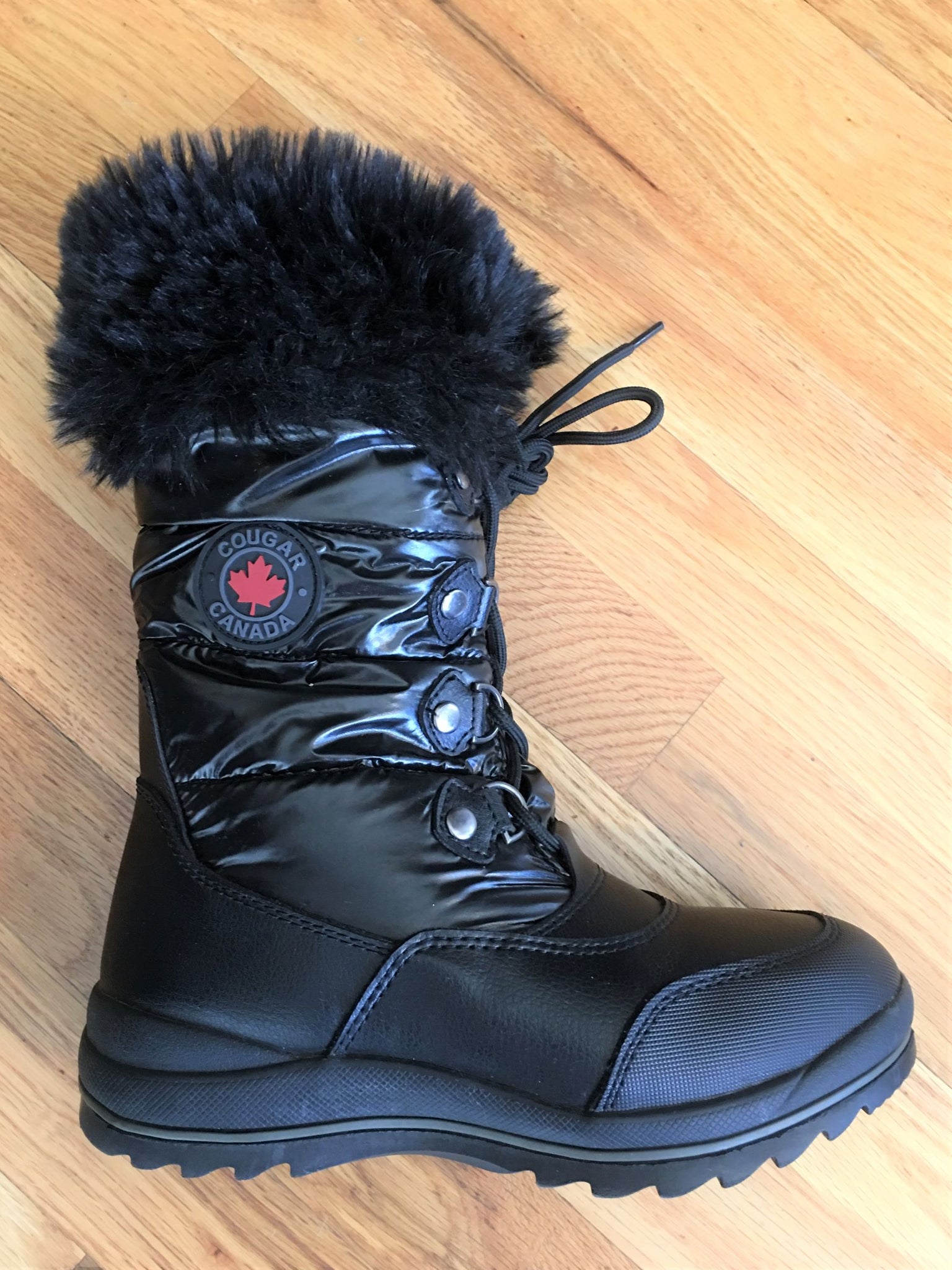 Cougar Size 6 Cranbrook Black Quilted Boots