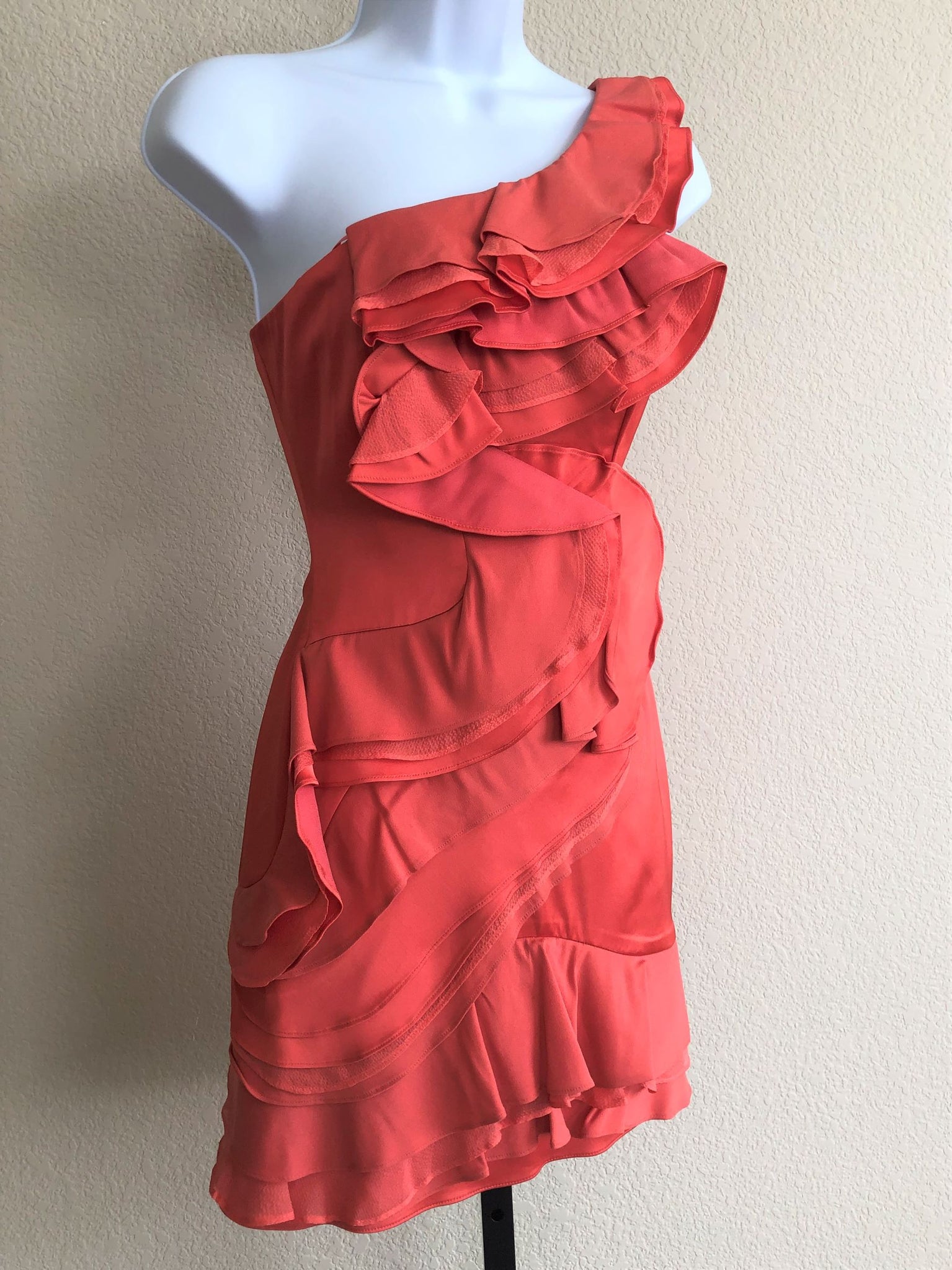 BCBGMaxazria NEW Size 0 Jonesy Coral One Shoulder Dress