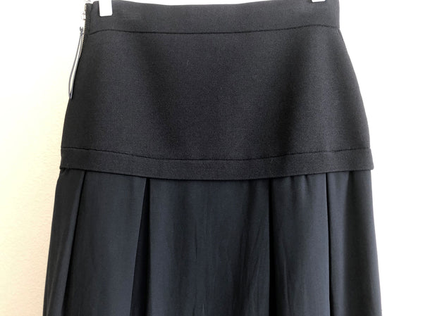 Lewit Size 6 Black Mixed Media Skirt