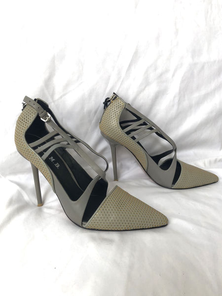 L.A.M.B. Boston Size 7 Gray Leather Perforated Heels