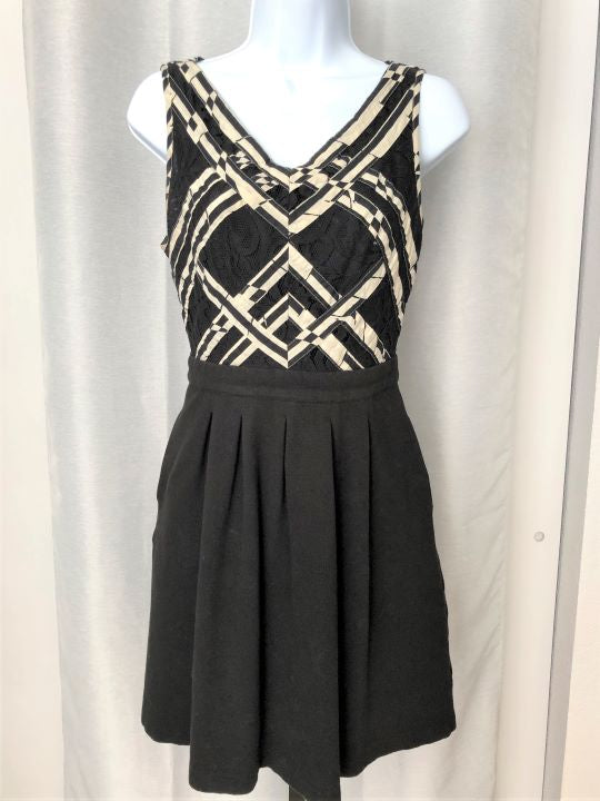 Anthro 9-H15 Size 2 Black and White Dress - CLEARANCE