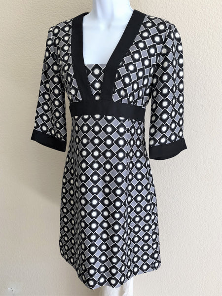 Milly Size 2 Black and White Silk Geometric Dress