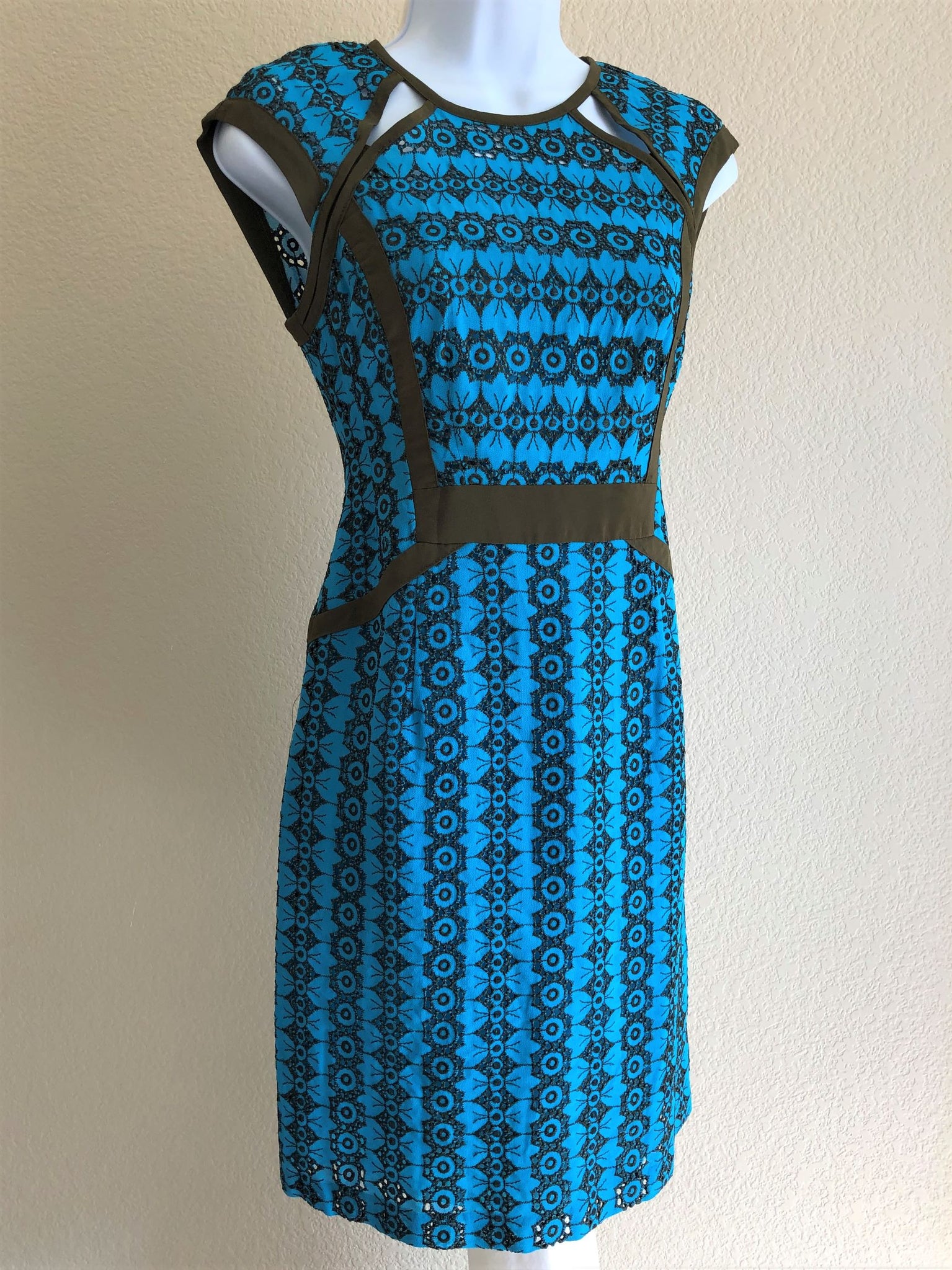 Nanette Lepore Size 2 Castille Blue Lace Dress FABULUX Nanette Lepore Size 2 Castille Blue Lace Dress FABULUX