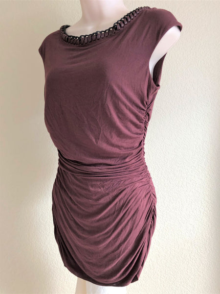 Bailey44 NEW MEDIUM Burgundy Chain Top