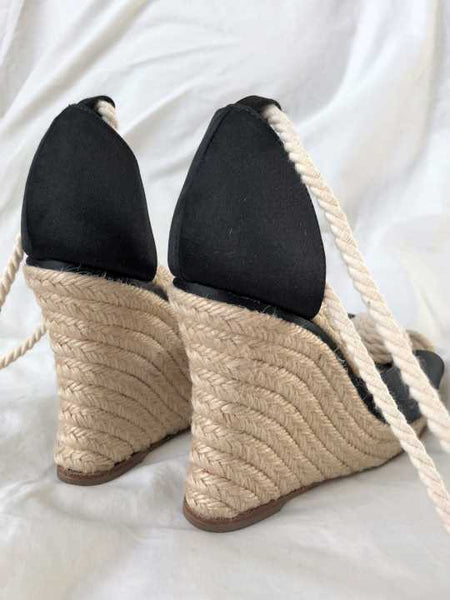 Kate Spade Size 8 Black and Jute Wedges