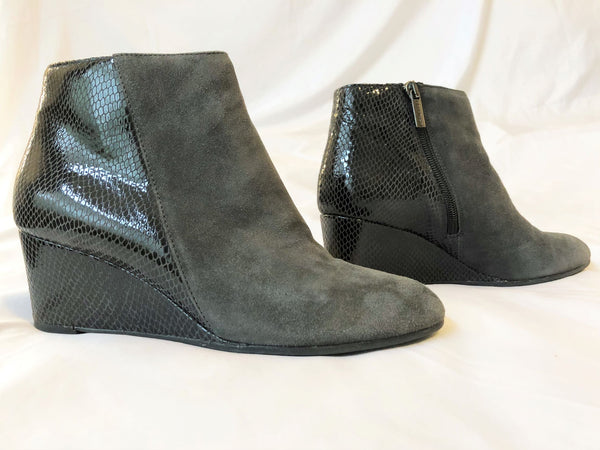 Aquatalia Size 6.5 Gray Leather Wedge Boots