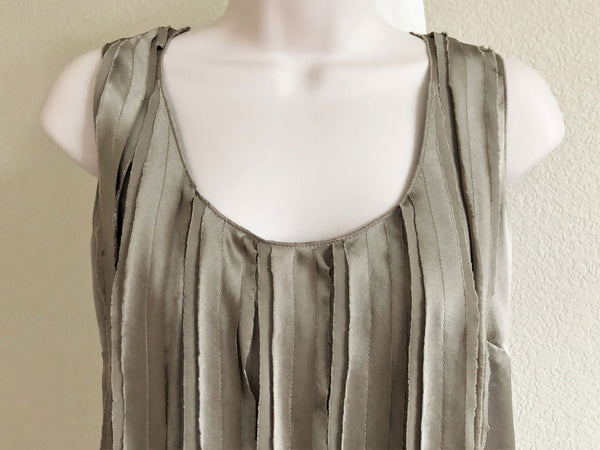 WORTH Size 0 Brown Silk Vertical Pleat Blouse - CLEARANCE