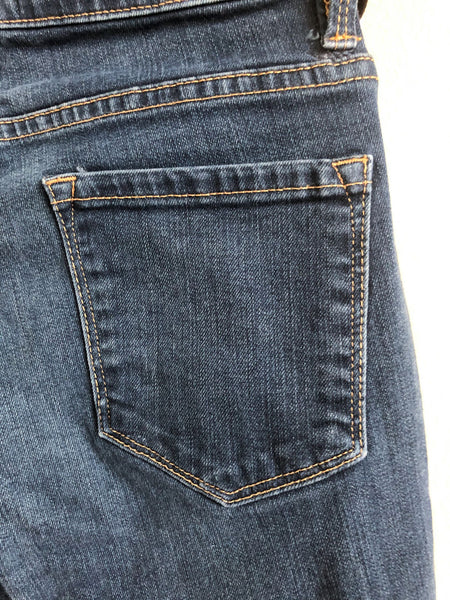 FRAME Size 8 Le Skinny Blue Jeans