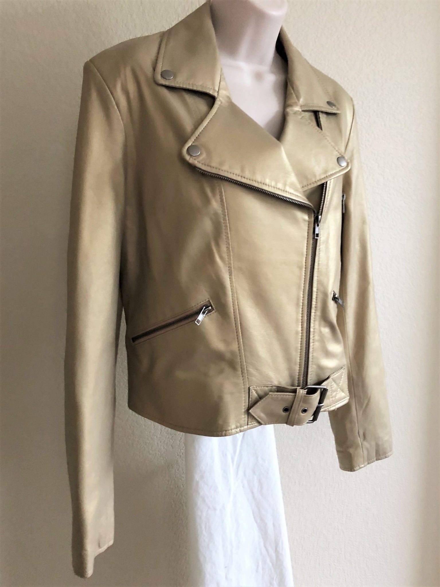 Identify Size 10 Gold Leather Moto Jacket