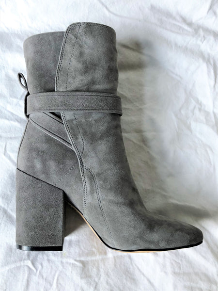 Vince Camuto Size 5.5 Damefaris Suede Boot