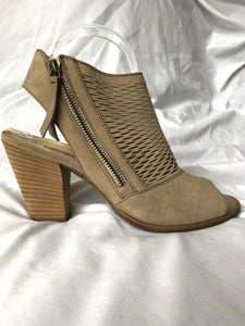 Paul Green Size 8 Cayanne Peep Toe Bootie