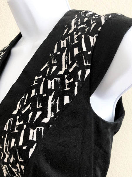 French Connection Size 2 Black and White Dress