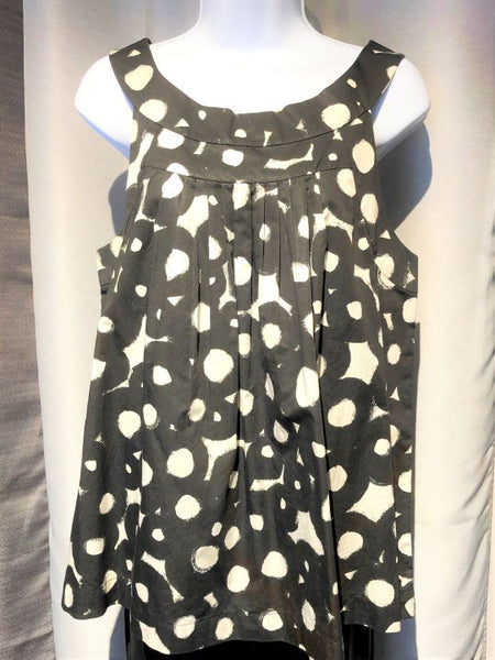 Theory LARGE Black and White Circles Top