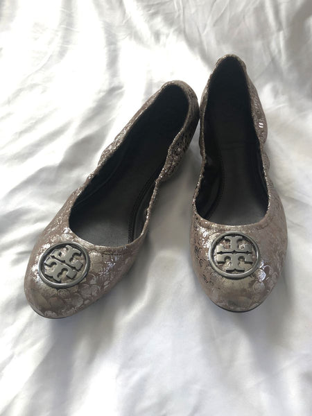 Tory Burch Heidi Size 9.5 Metallic Leather Flats