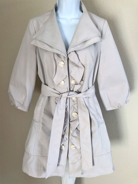 Idra Anthropologie Size 4 Whimsy Beige Ruffled Coat