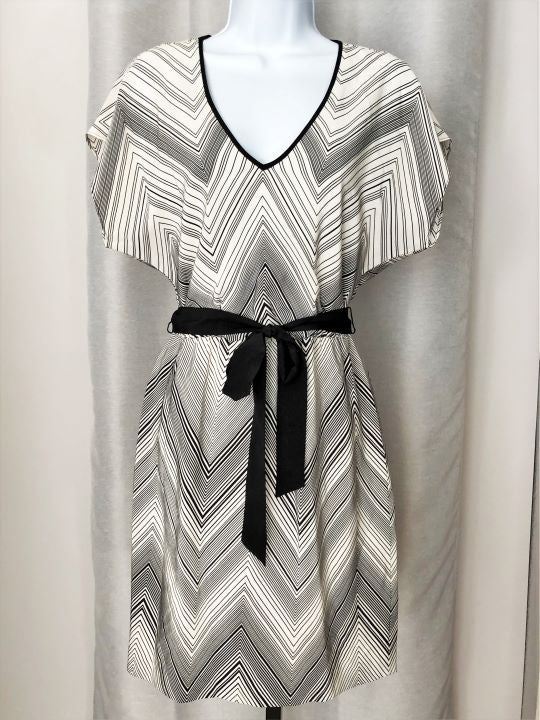 Trina Turk SMALL white Zig Zag Silk Dress