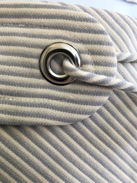 Tocca Size 2 Cream and Blue Striped Wool Skirt