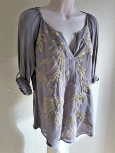 Tiny Anthropologie MEDIUM Gray Top