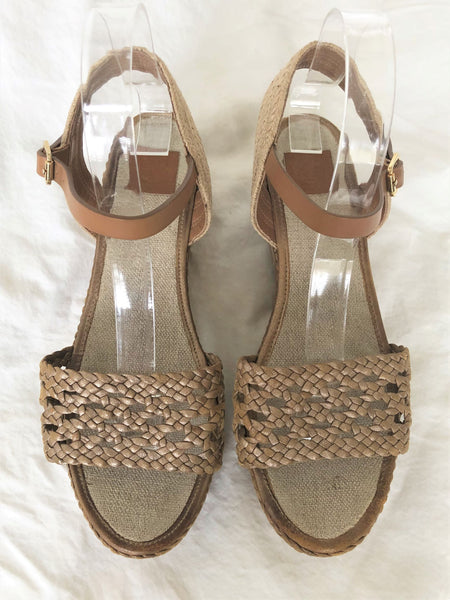 Tory Burch Size 8.5 Tan Woven Wedge Sandals